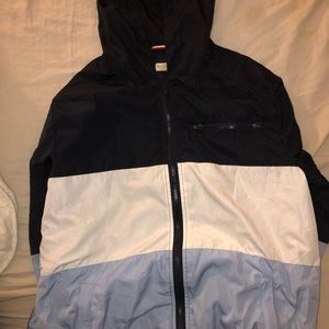 BRANDY MELVILLE WINDBREAKER JACKET